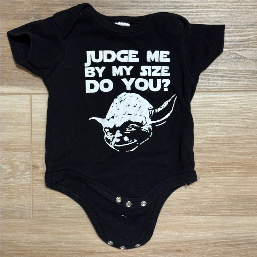 Star Wars Yoda onesie bodysuit